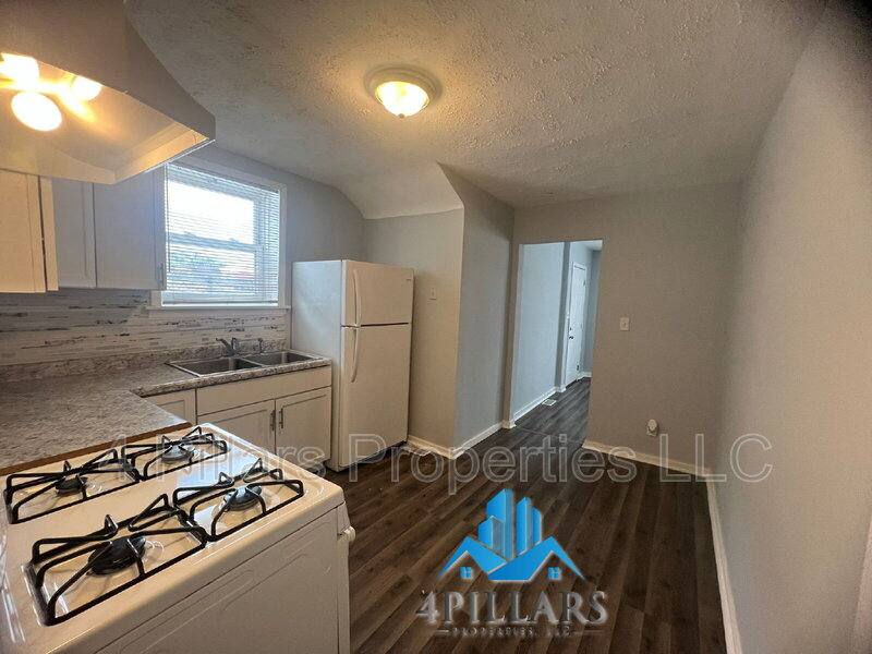 Apartment for rent at 1311 E Columbus Dr #1, East Chicago, IN 46312