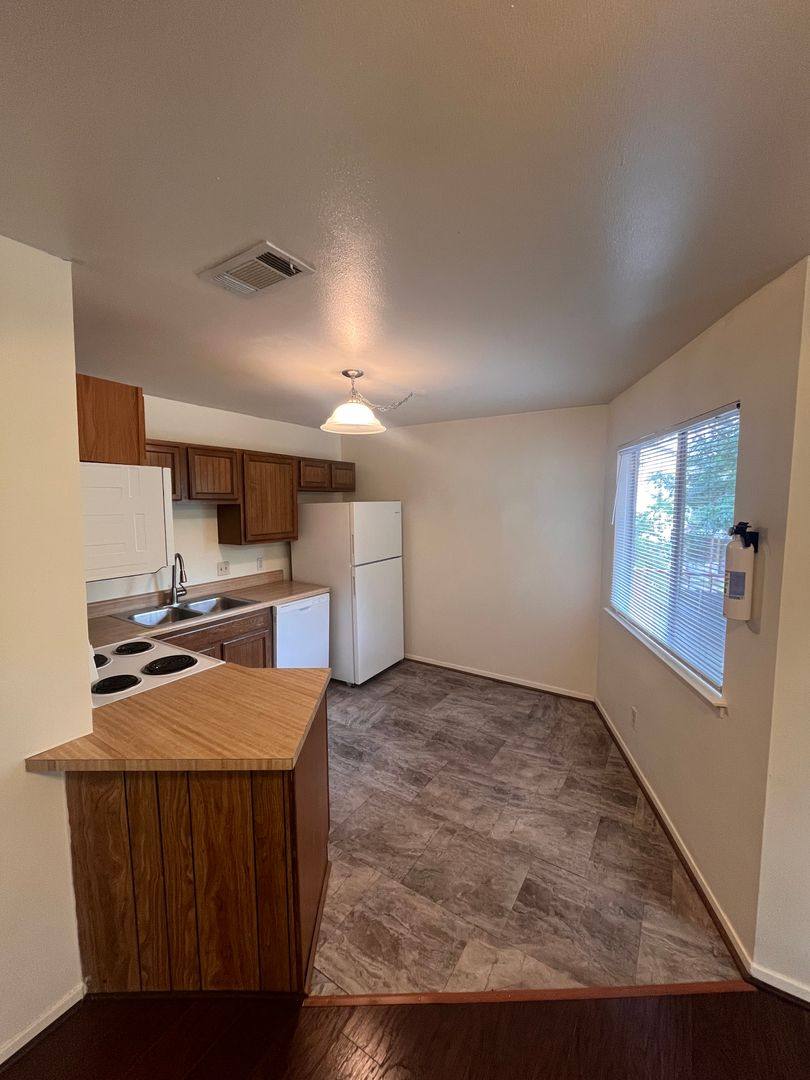 Apartment for rent at 1628 Post Rd, San Marcos, TX 78666