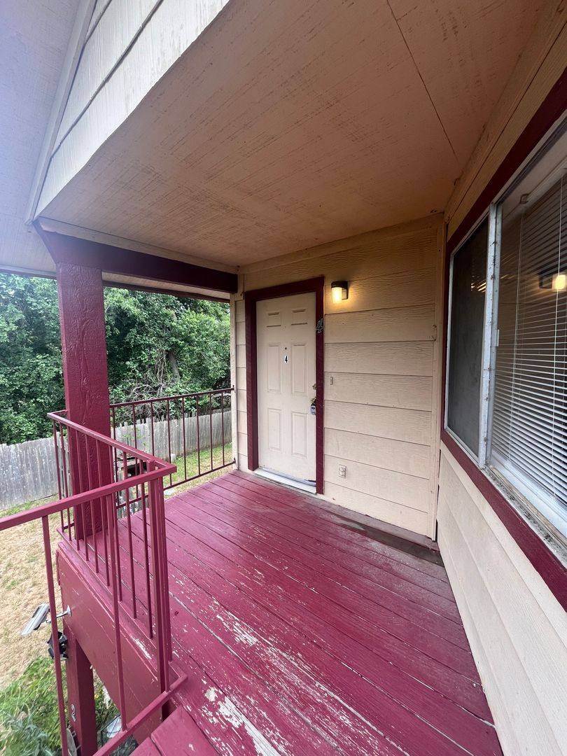 Apartment for rent at 1628 Post Rd, San Marcos, TX 78666