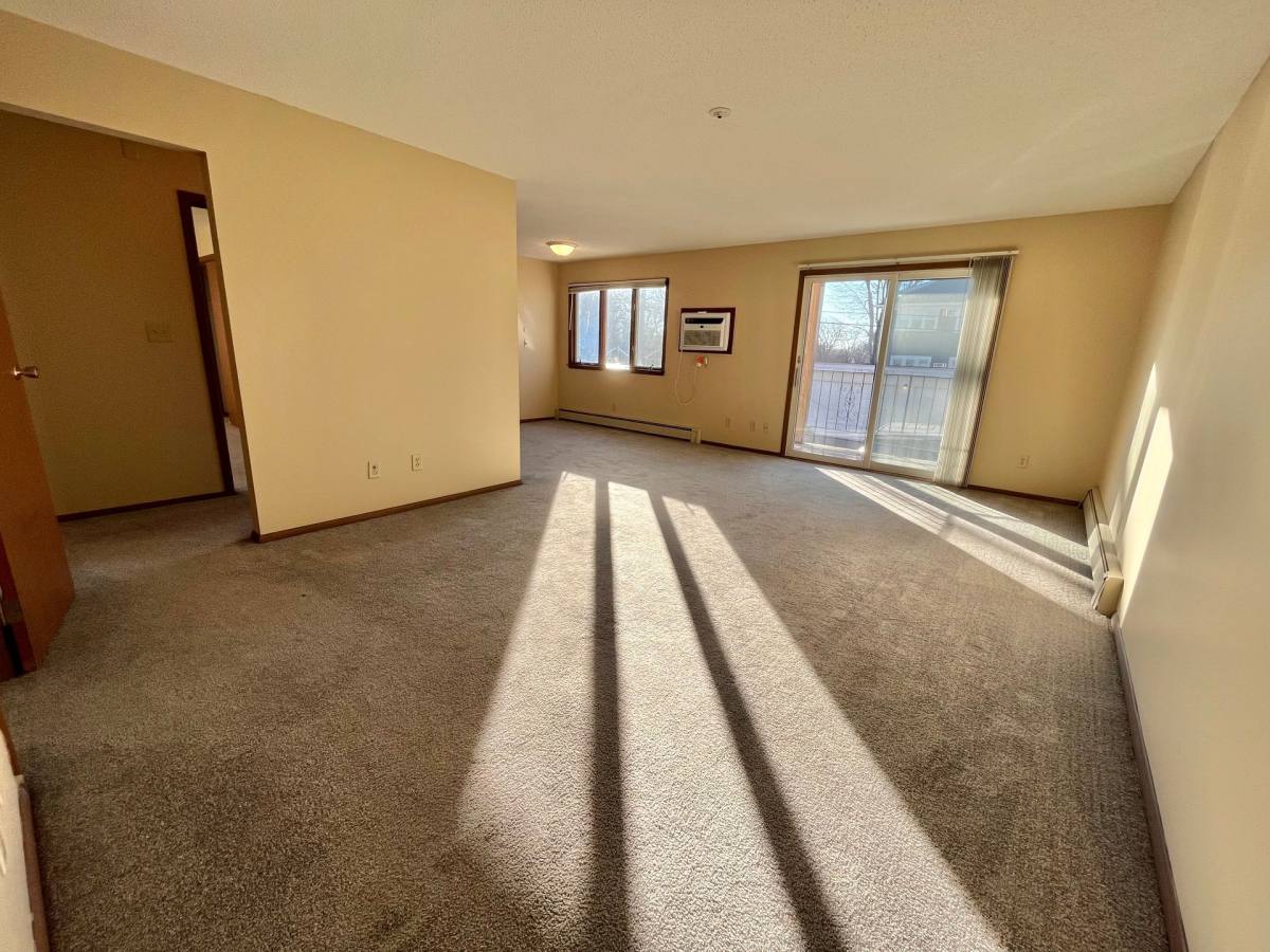 Apartment for rent at 201 N Summit Ave, Sioux Falls, SD 57104