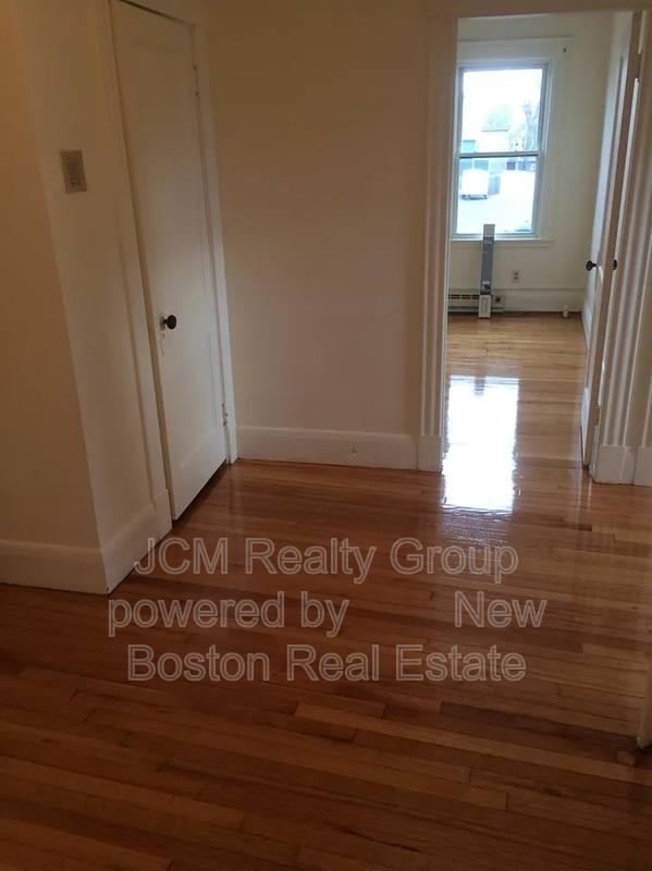 Apartment for rent at 203 Lewis St #2, Lynn, MA 01902
