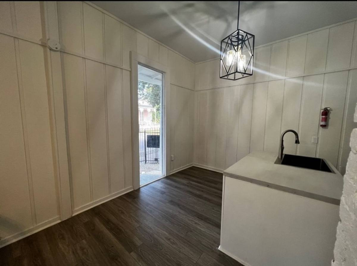 House for rent at 7710 Oak St, New Orleans, LA 70118