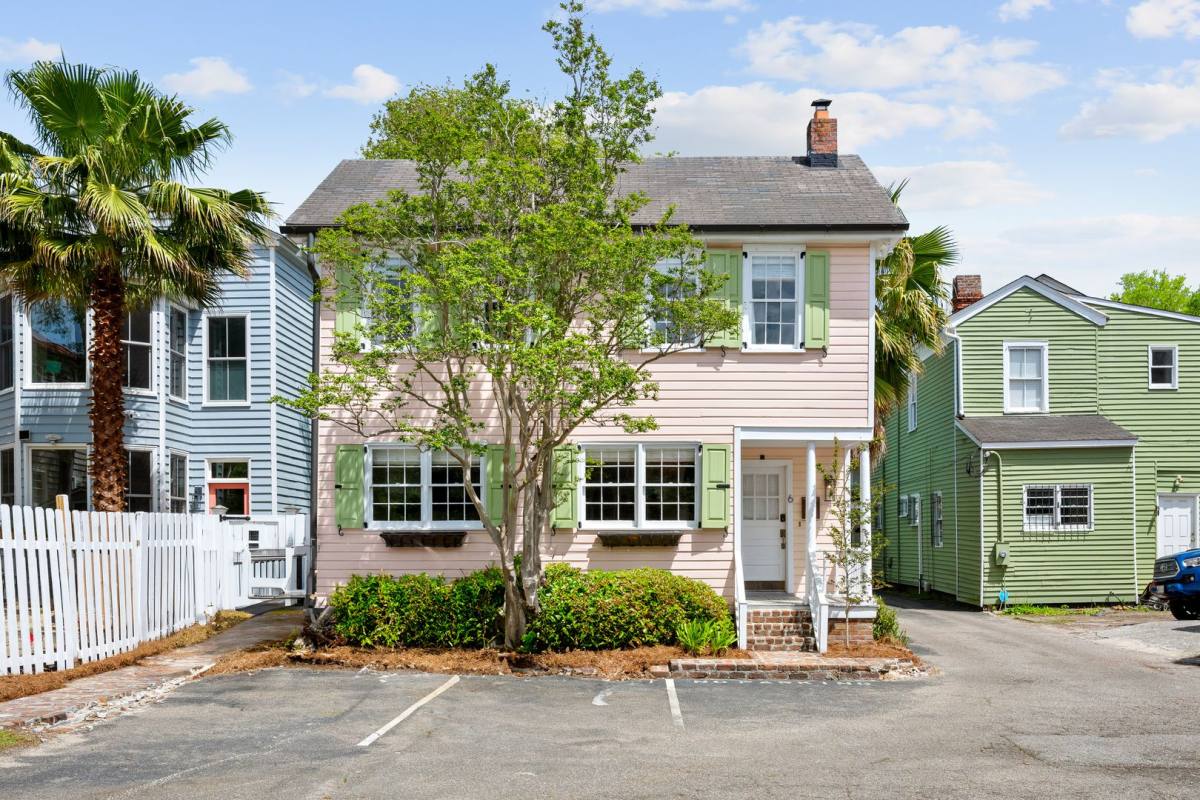 House for rent at 6 Smith Place, Charleston, SC 29401
