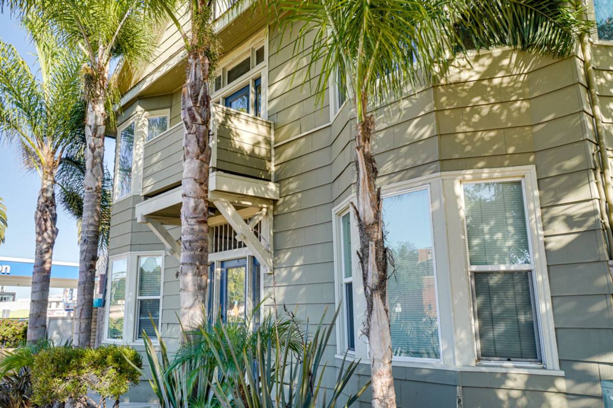 Apartment for rent at 4170 Park Blvd, San Diego, CA 92103