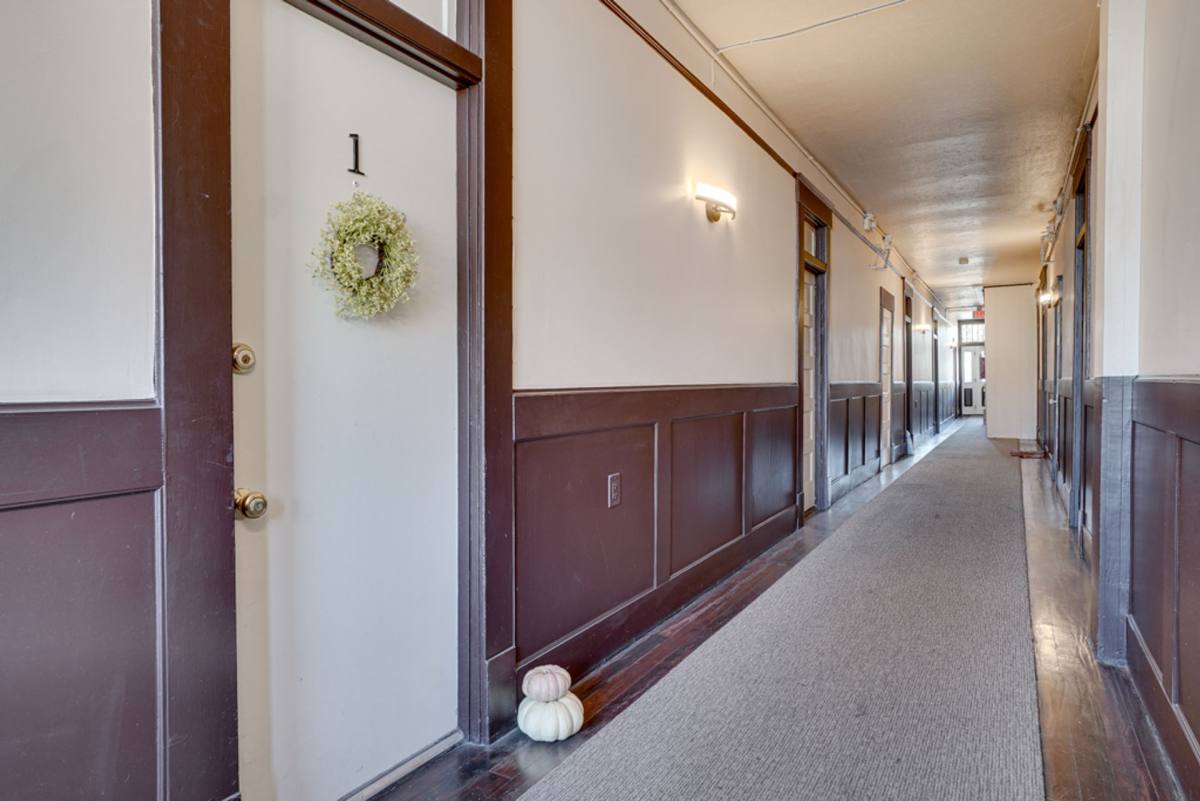 Apartment for rent at 4170 Park Blvd, San Diego, CA 92103