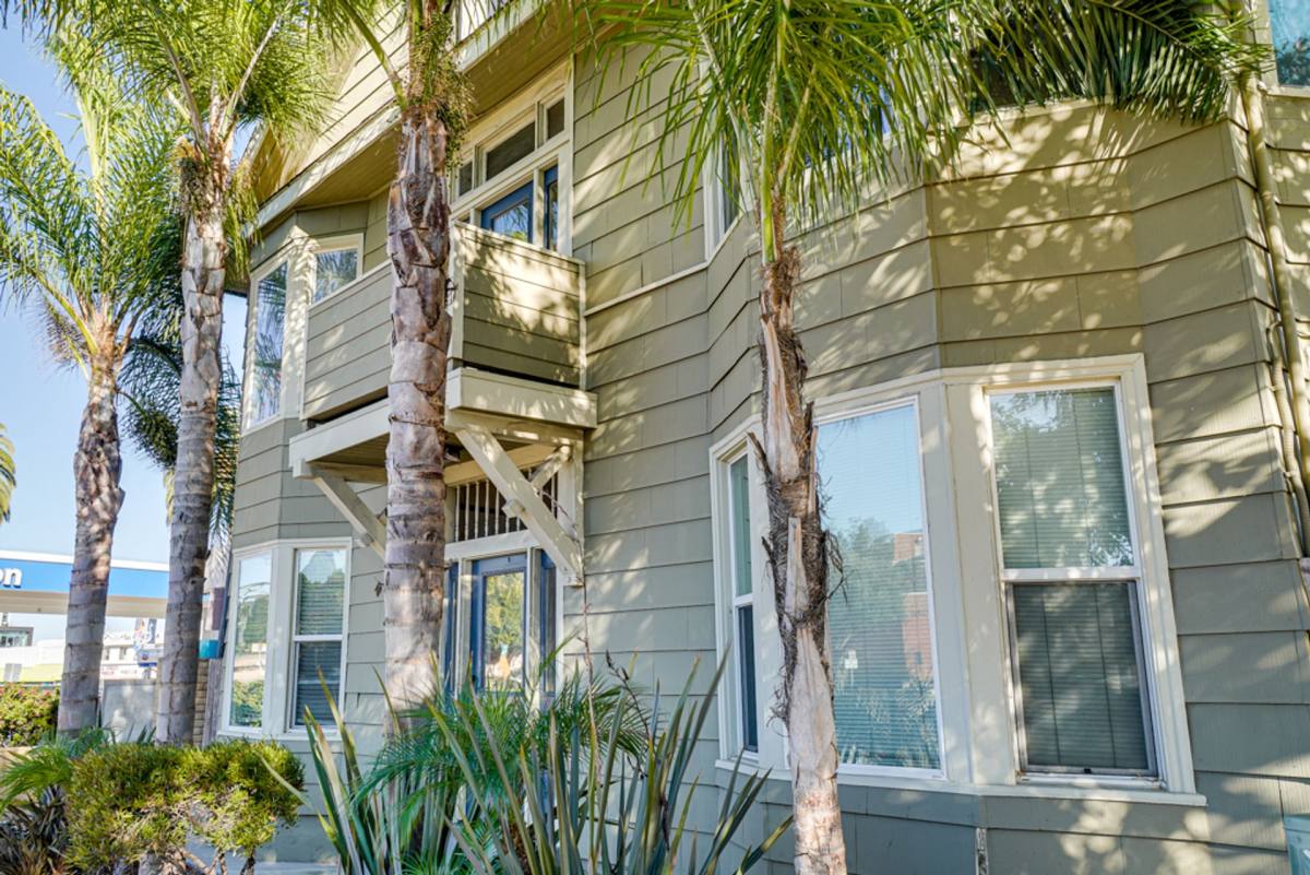 Apartment for rent at 4170 Park Blvd, San Diego, CA 92103