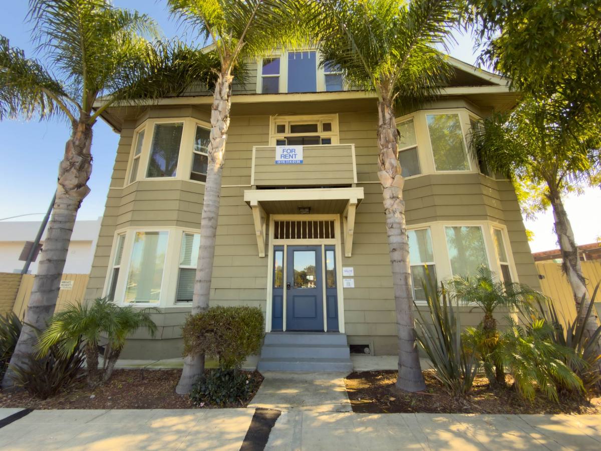 Apartment for rent at 4170 Park Blvd, San Diego, CA 92103