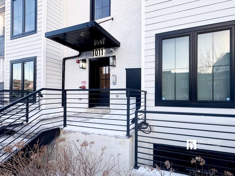 Condo for rent at 1011 18th St NE, Washington, DC 20002