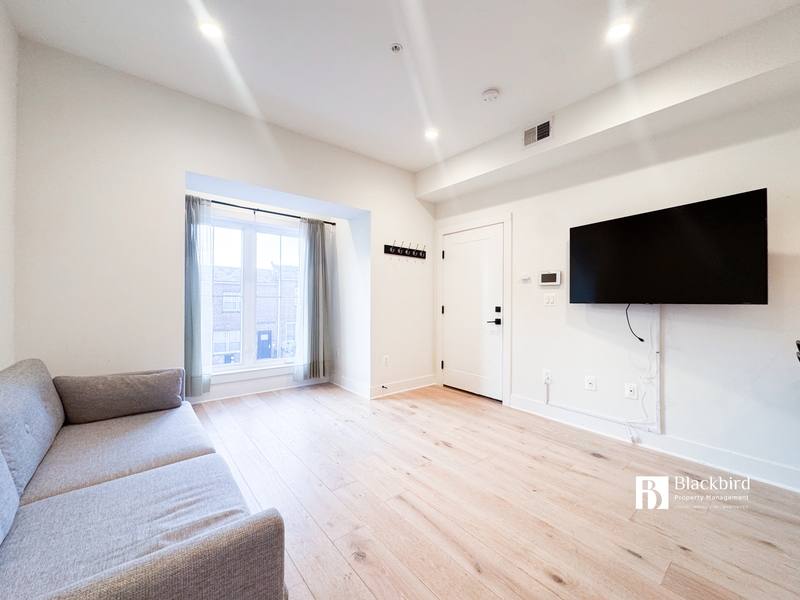 Condo for rent at 1011 18th St NE, Washington, DC 20002