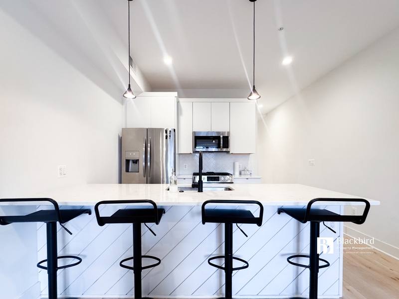 Condo for rent at 1011 18th St NE, Washington, DC 20002