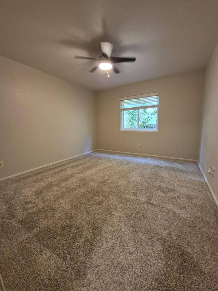 Apartment for rent at 1711 N St, Sacramento, CA 95811
