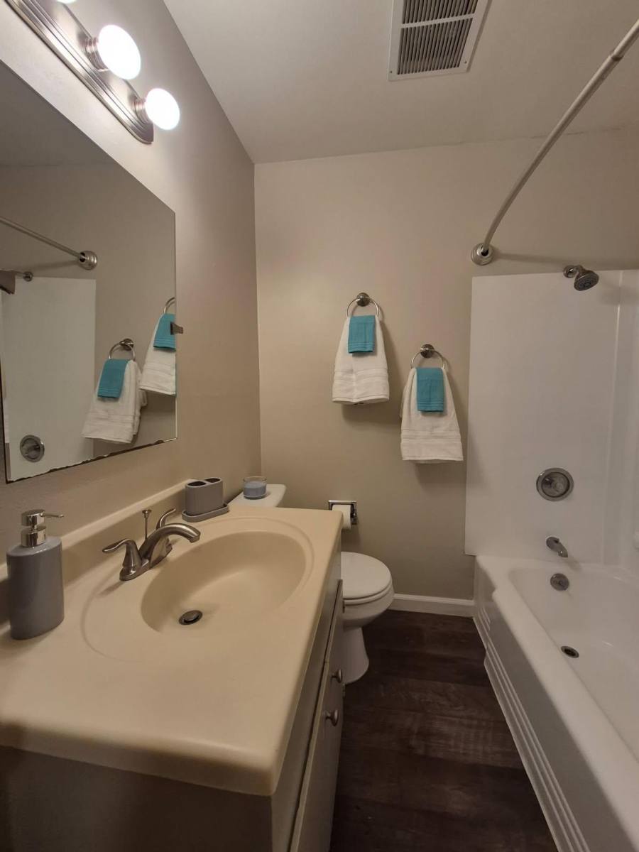 Apartment for rent at 1711 N St, Sacramento, CA 95811