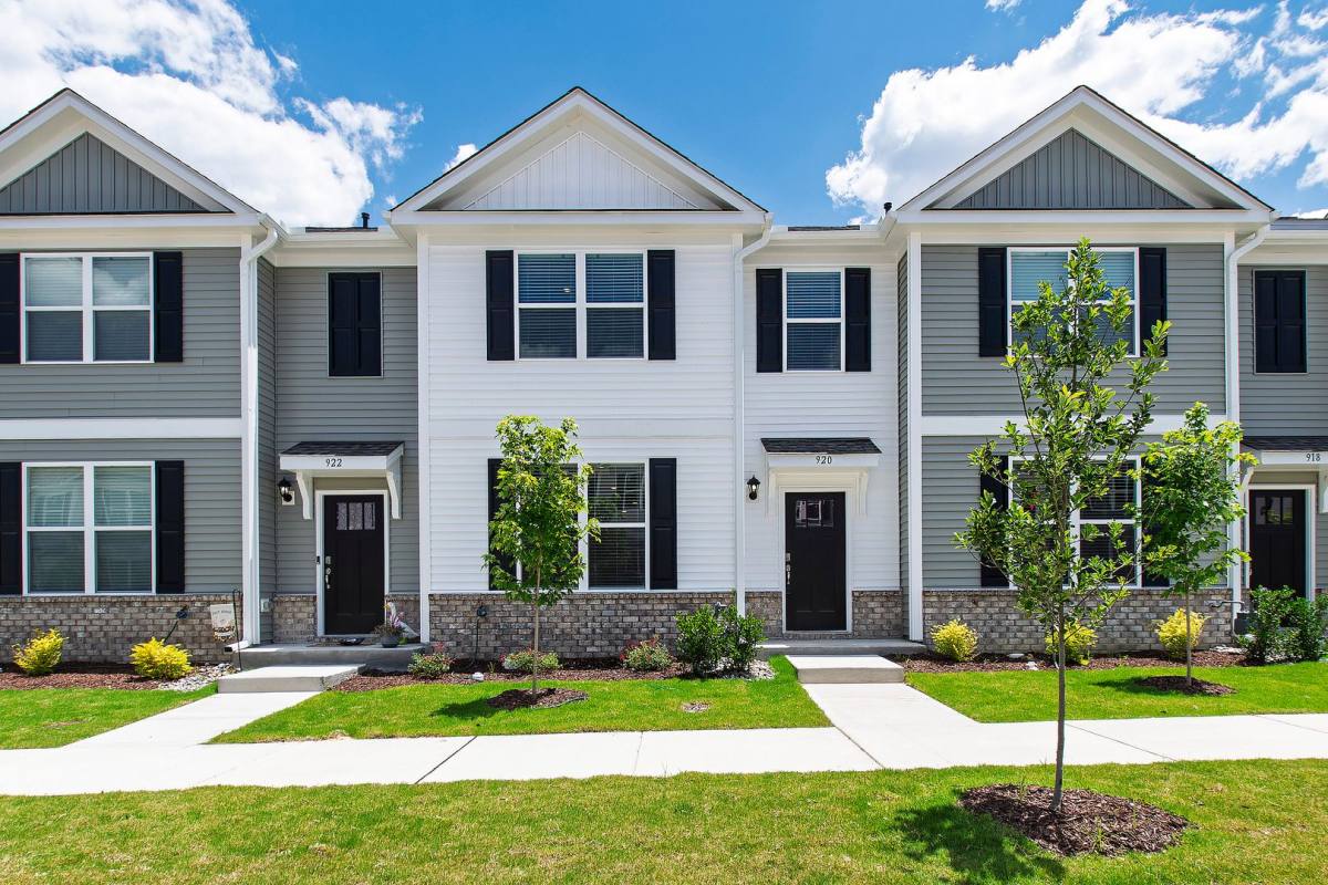 Townhouse for rent at 920 Sculptor St, Wendell, NC 27591