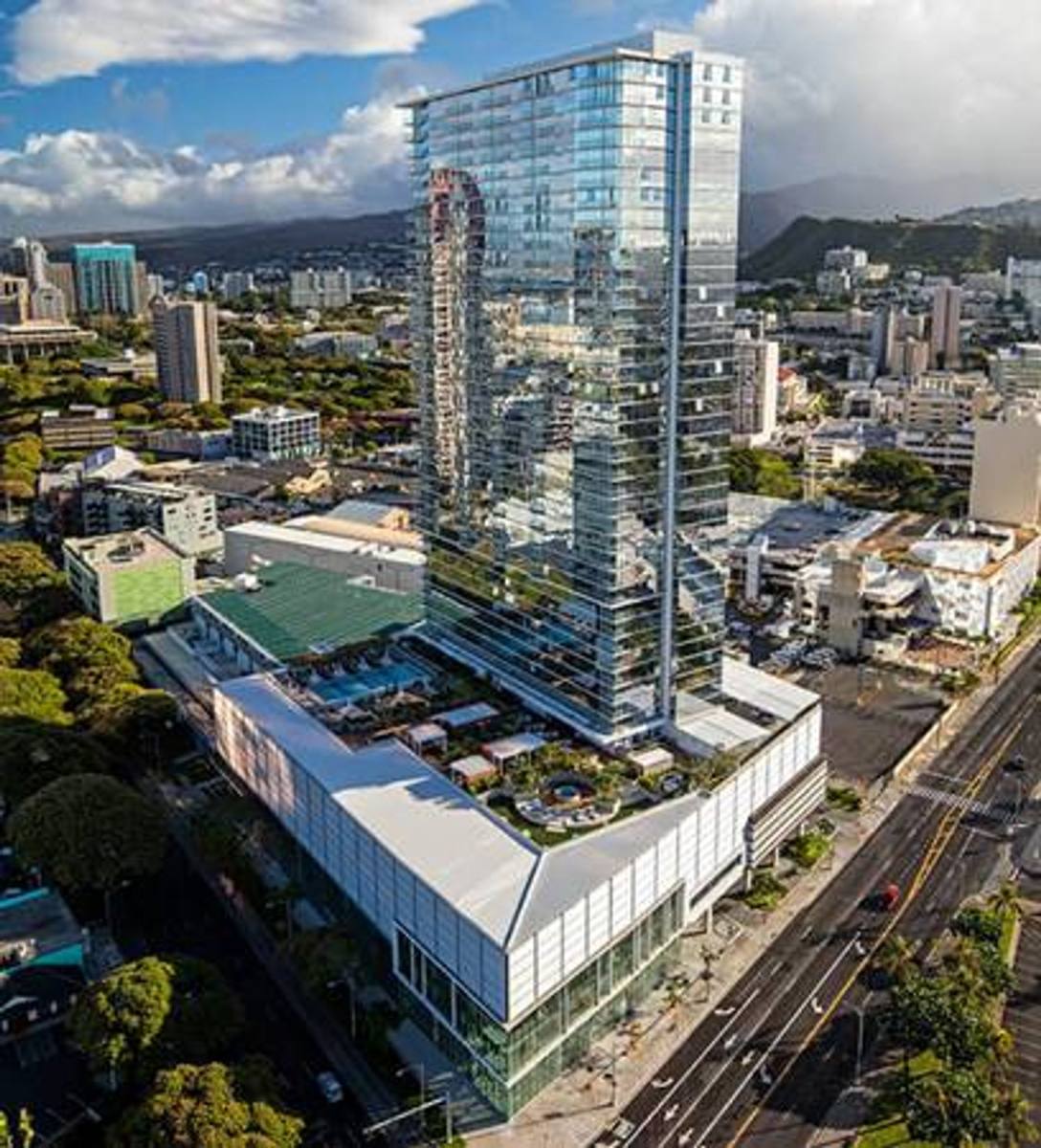 Apartment for rent at 888 Kapiolani Blvd, Honolulu, HI 96814