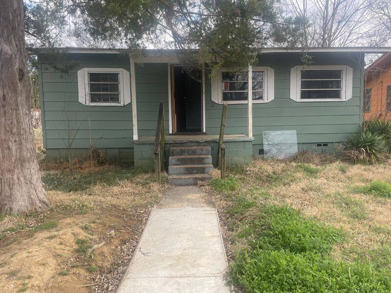 House for rent at 2934 Randolph St, Jackson, MS 39213