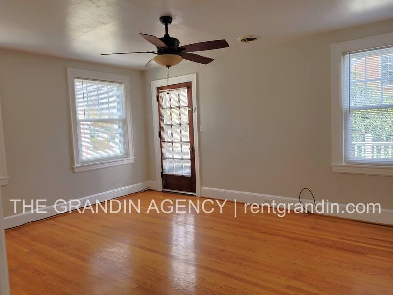 Apartment for rent at 2803 Burton Ave NW #2, Roanoke, VA 24012