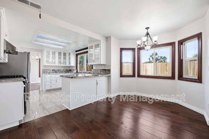 House for rent at 9462 Pipilo St, San Diego, CA 92129