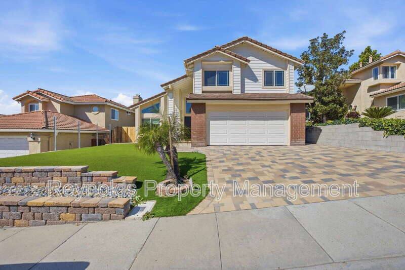 House for rent at 9462 Pipilo St, San Diego, CA 92129