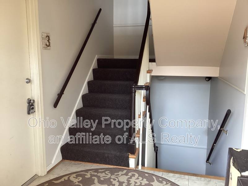 Apartment for rent at 2551 Glenmary Ave #3, Louisville, KY 40204