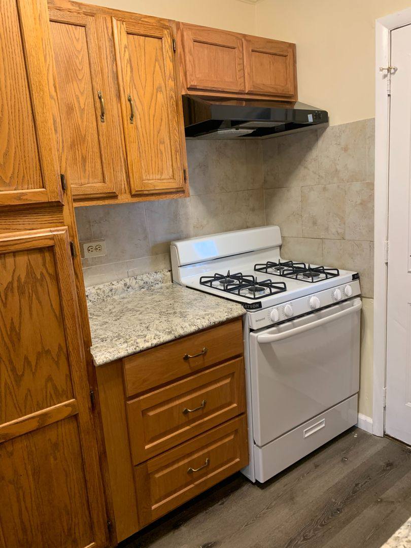 Apartment for rent at 23 Glenwood Ave, Poughkeepsie, NY 12601