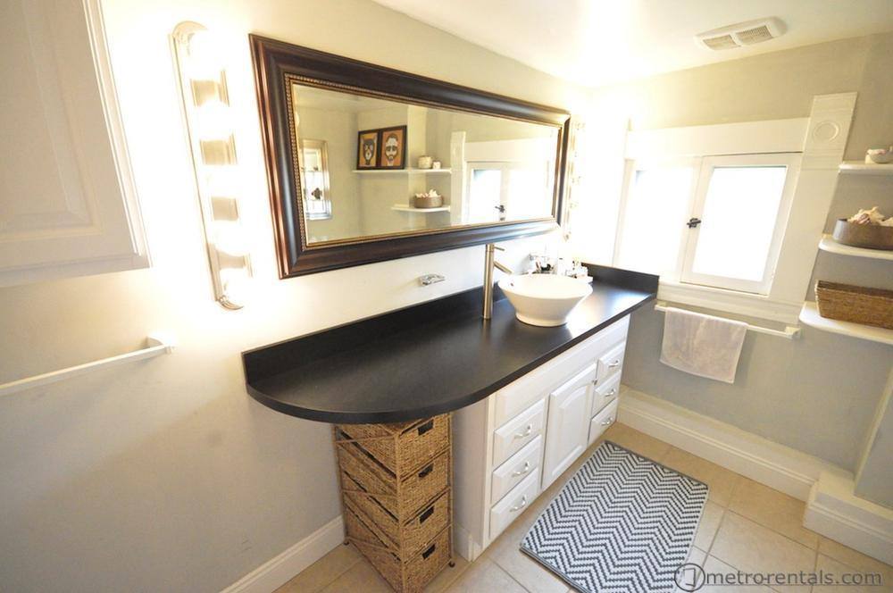 Apartment for rent at 621-623 City Park, Columbus, OH 43206