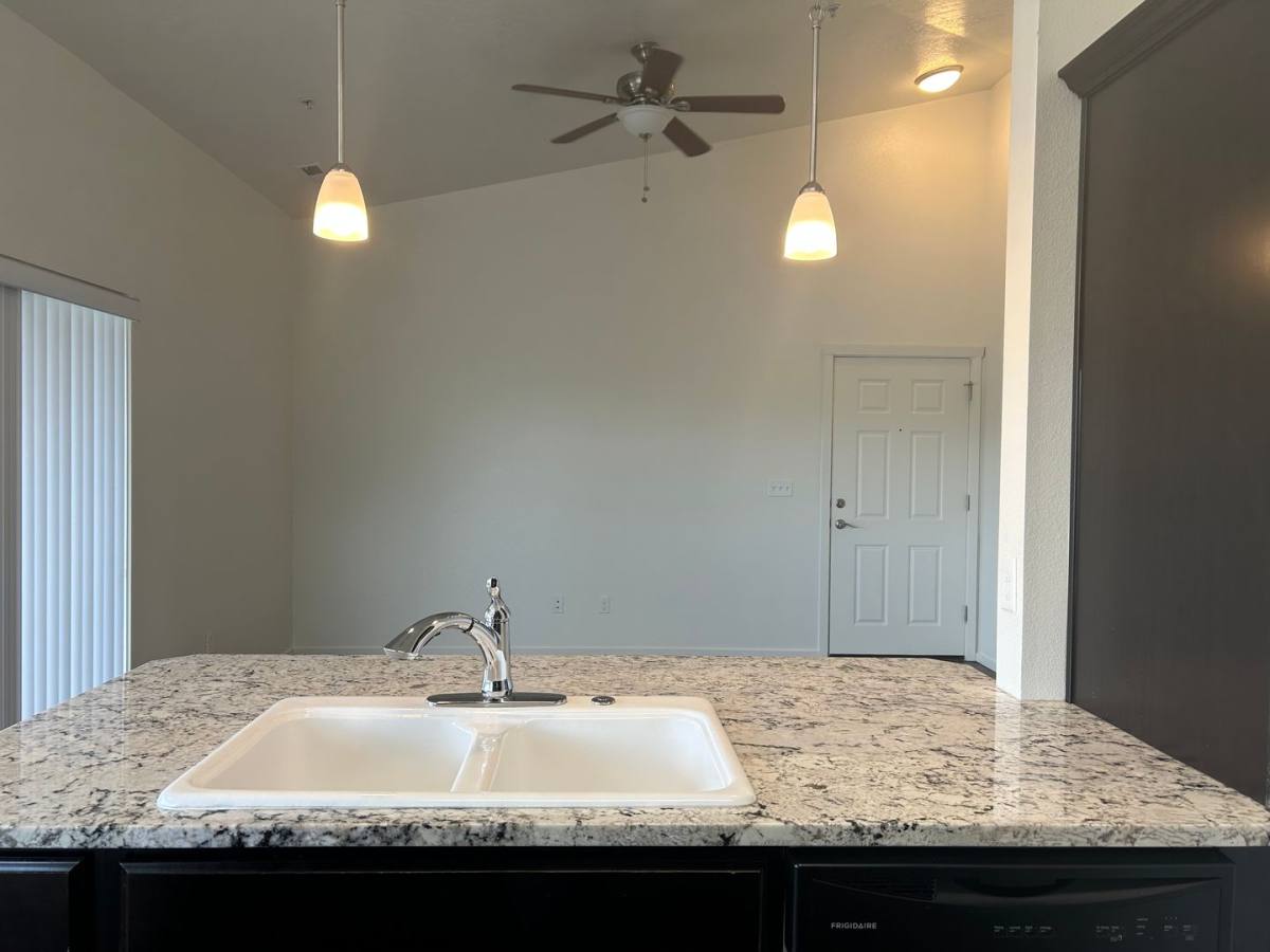 Apartment for rent at 801 E Ensolarado, Kuna, ID 83634