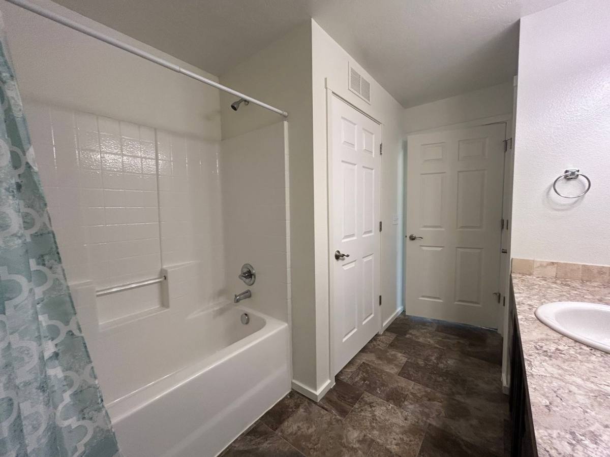 Apartment for rent at 801 E Ensolarado, Kuna, ID 83634