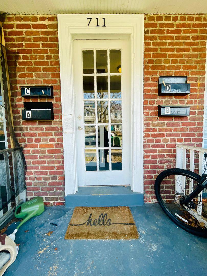 Apartment for rent at 711 Chimborazo Blvd, Richmond, VA 23223