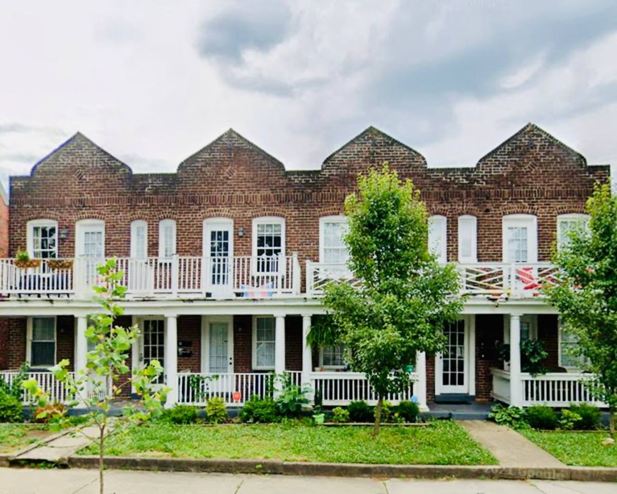 Apartment for rent at 711 Chimborazo Blvd, Richmond, VA 23223