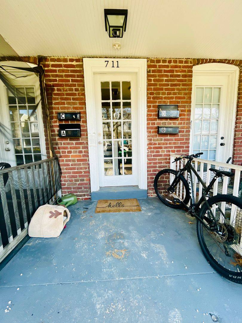 Apartment for rent at 711 Chimborazo Blvd, Richmond, VA 23223