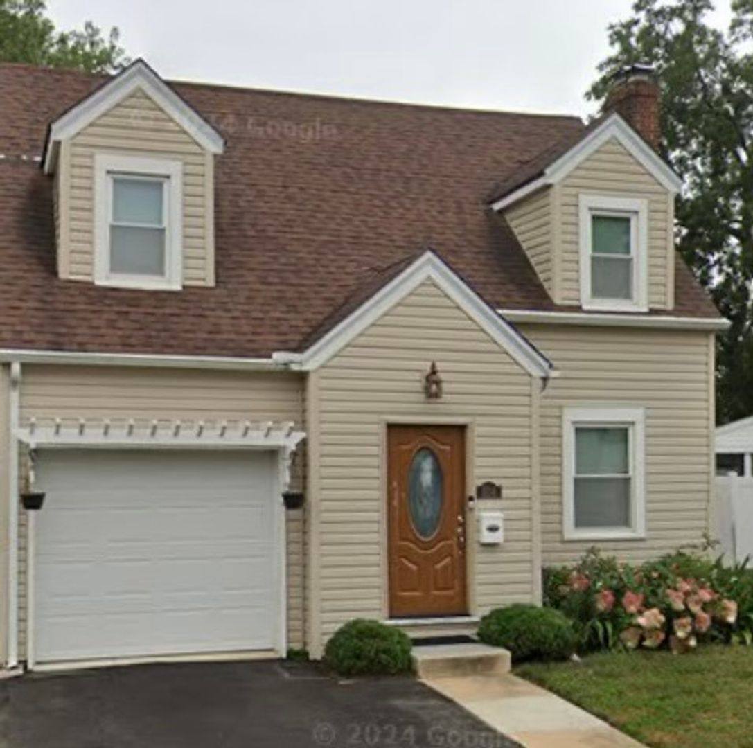 House for rent at 514 Essex Ave #BELLEMOOR, Wilmington, DE 19804