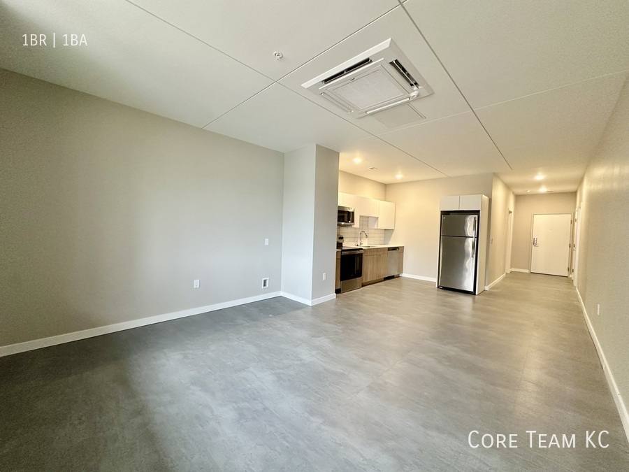 Apartment for rent at 500 E 8th St, Kansas City, MO 64106