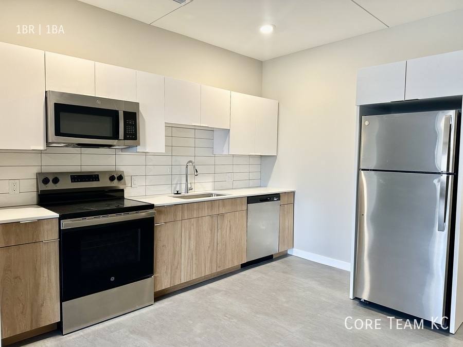 Apartment for rent at 500 E 8th St, Kansas City, MO 64106
