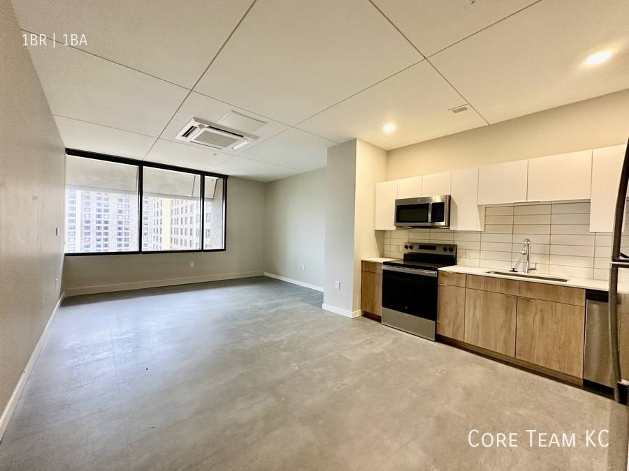 Apartment for rent at 500 E 8th St, Kansas City, MO 64106