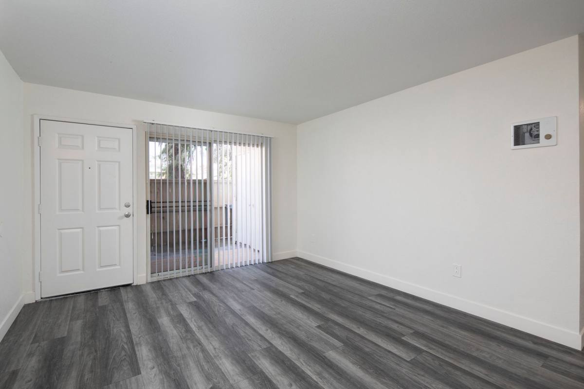 Apartment for rent at 31-131 N Highland Ave, National City, CA 91950