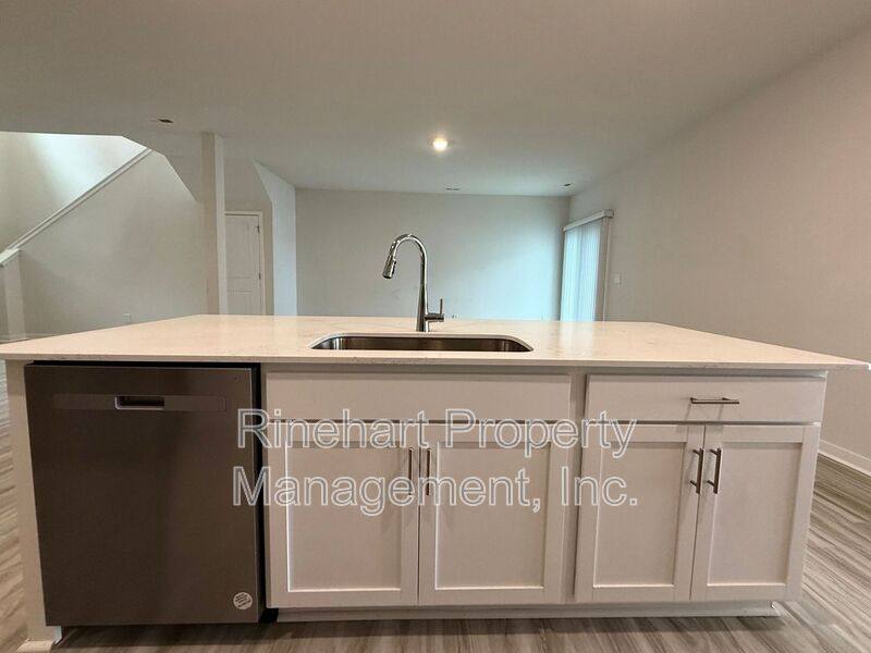 Townhouse for rent at 328 Ginsberg Rd, Rock Hill, SC 29732