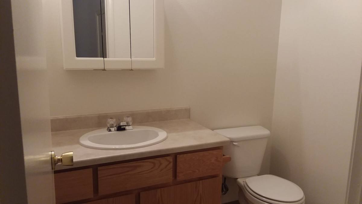 Apartment for rent at 1879 Sandpiper Lane, McKinleyville, CA 95519