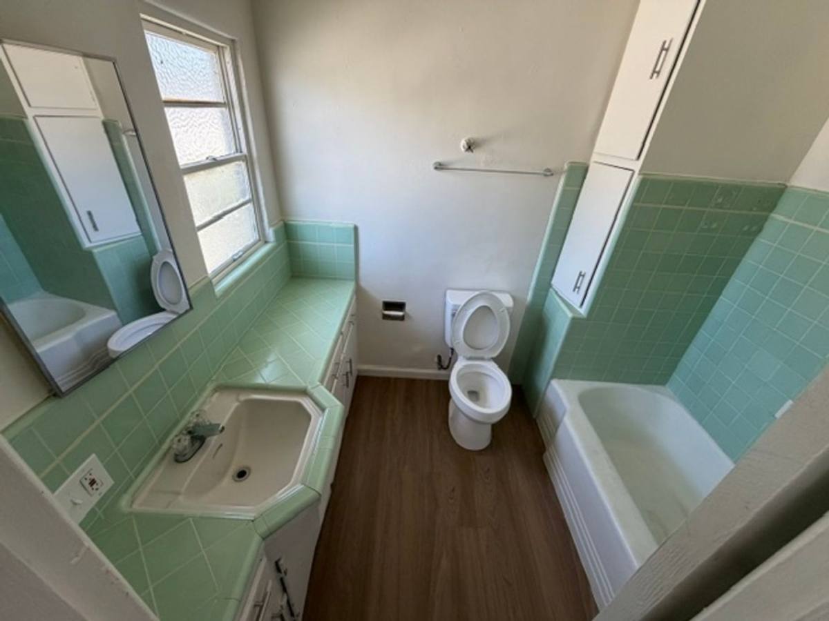 Apartment for rent at 601-611 Eye St, Bakersfield, CA 93304
