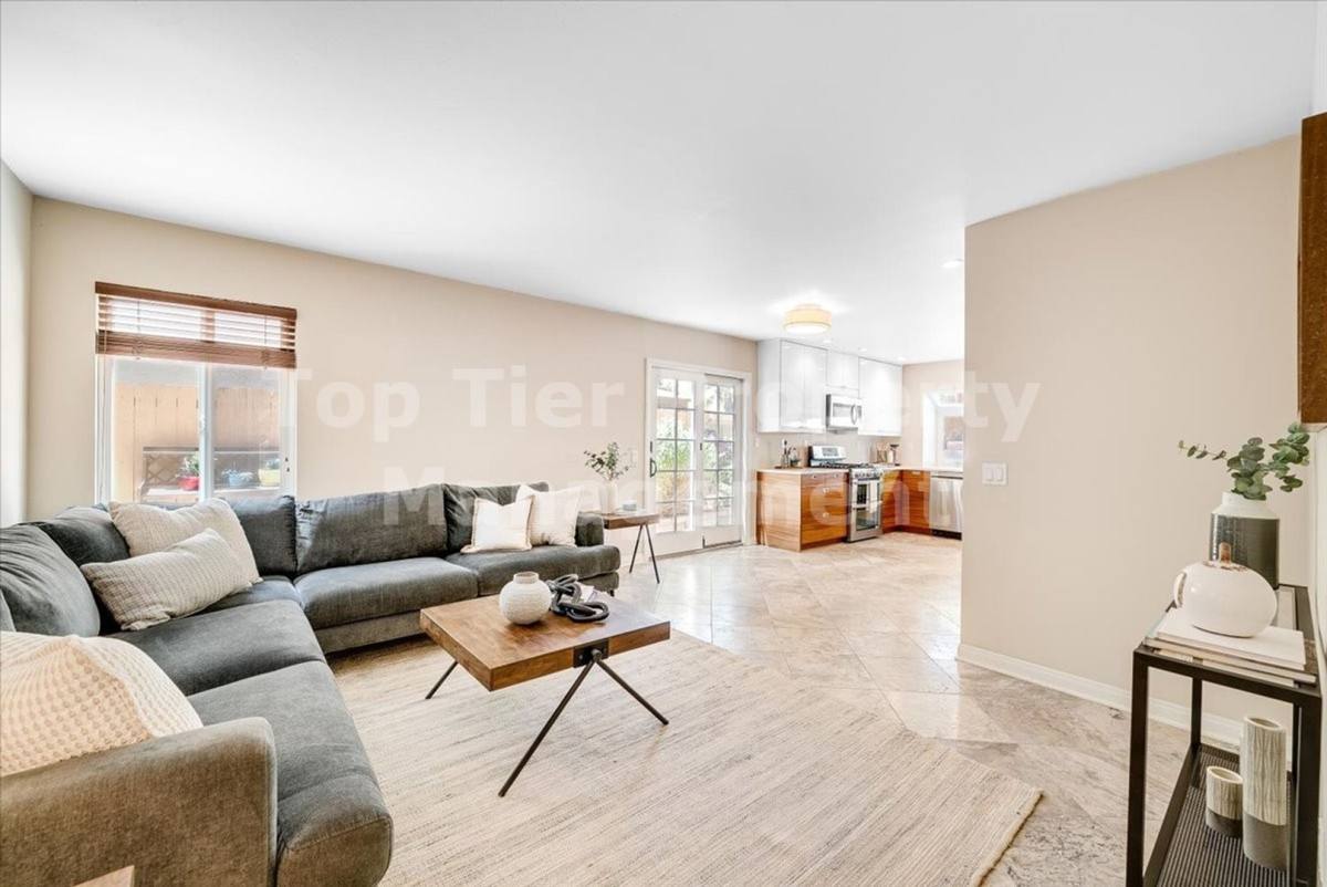 House for rent at 1568 Mallorca Dr, Vista, CA 92081