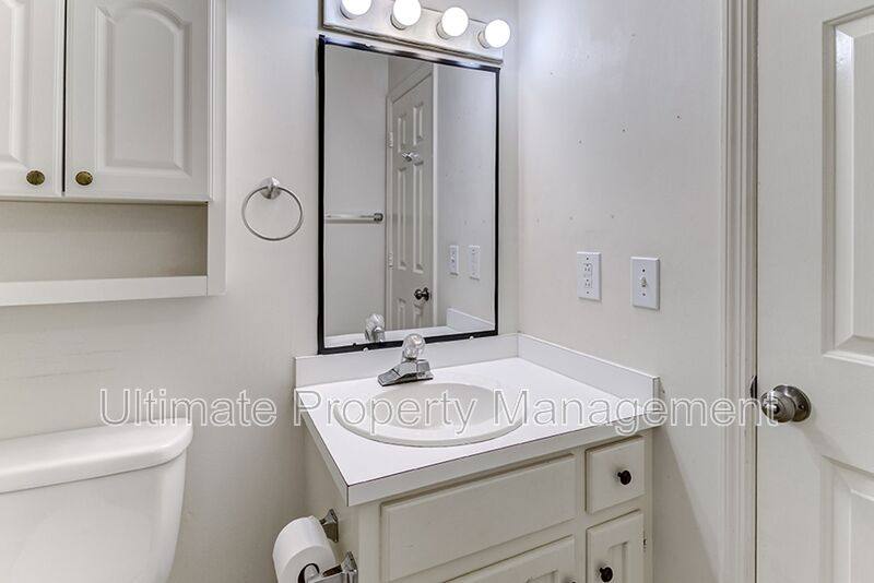 Townhouse for rent at 3958 Echo Farms Blvd, Wilmington, NC 28412