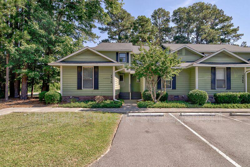 Townhouse for rent at 3958 Echo Farms Blvd, Wilmington, NC 28412
