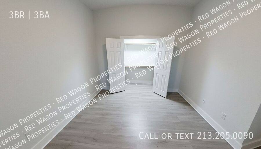 Apartment for rent at 330 E Carson St, San Antonio, TX 78208