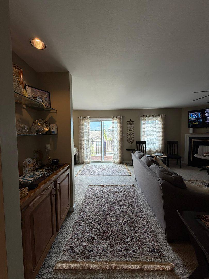 Townhouse for rent at 217 Newberry Lane, Morgantown, WV 26505