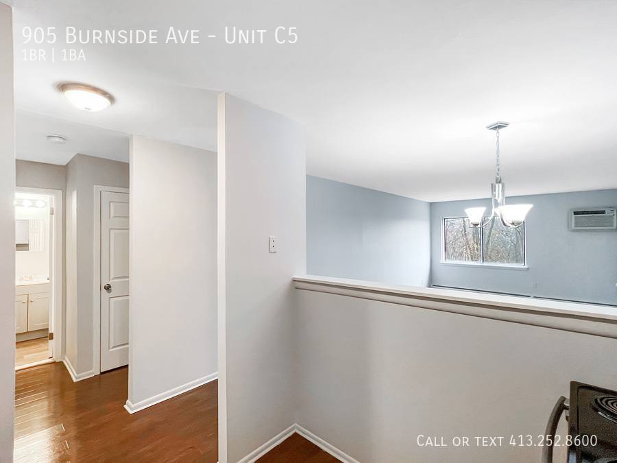 Apartment for rent at 905 Burnside Ave, East Hartford, CT 06108