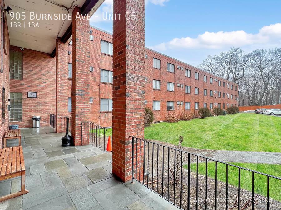 Apartment for rent at 905 Burnside Ave, East Hartford, CT 06108