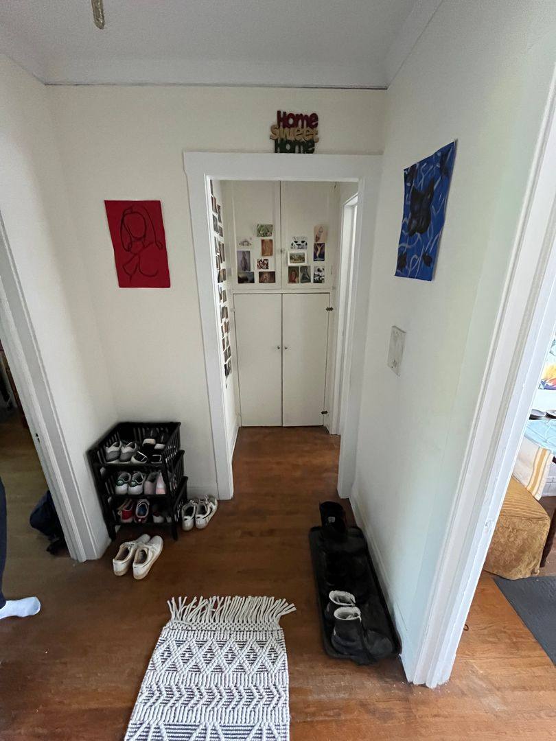 Apartment for rent at 1419-23 W Addison, Chicago, IL 60613