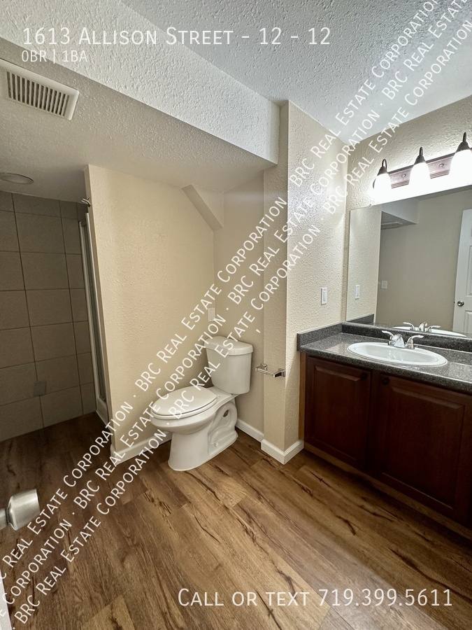 Apartment for rent at 1613 Allison St, Denver, CO 80214
