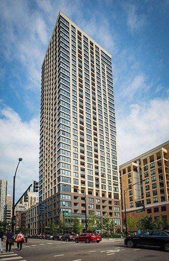 Apartment for rent at 165 W Superior St, Chicago, IL 60654