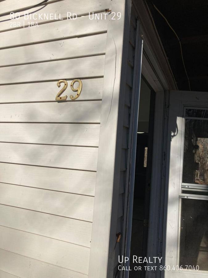Apartment for rent at 80 Bicknell Rd, Ashford, CT 06278