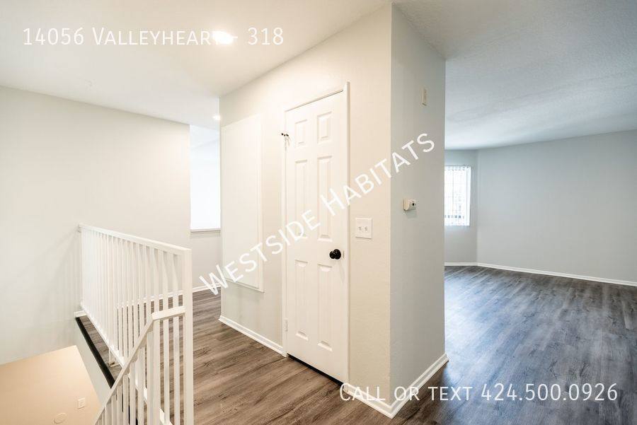 Townhouse for rent at 14056 Valleyheart, Sherman Oaks, CA 91423
